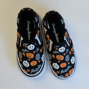 TOMMY BAHAMA Halloween slip on baby shoes, size 6